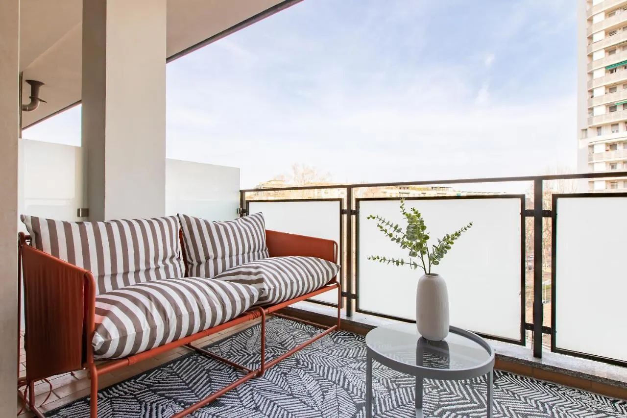 Daplace - Corso Sempione Suites Milan 0*,
