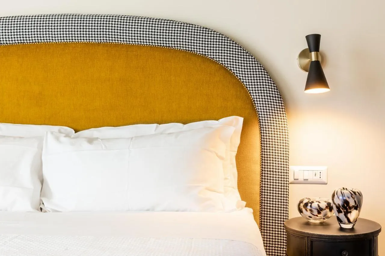 Daplace - Corso Sempione Suites Milan 0*,