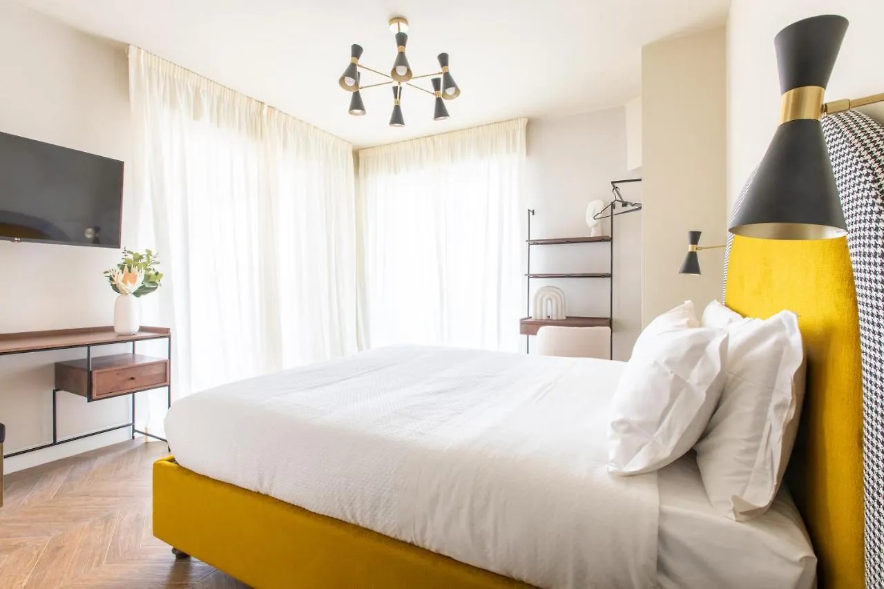Daplace - Corso Sempione Suites Milão Itália