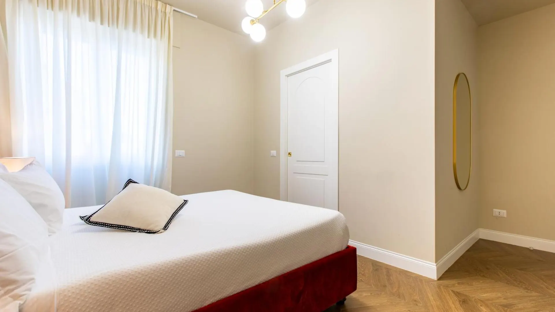 Daplace - Corso Sempione Suites Milão 0*,  Itália