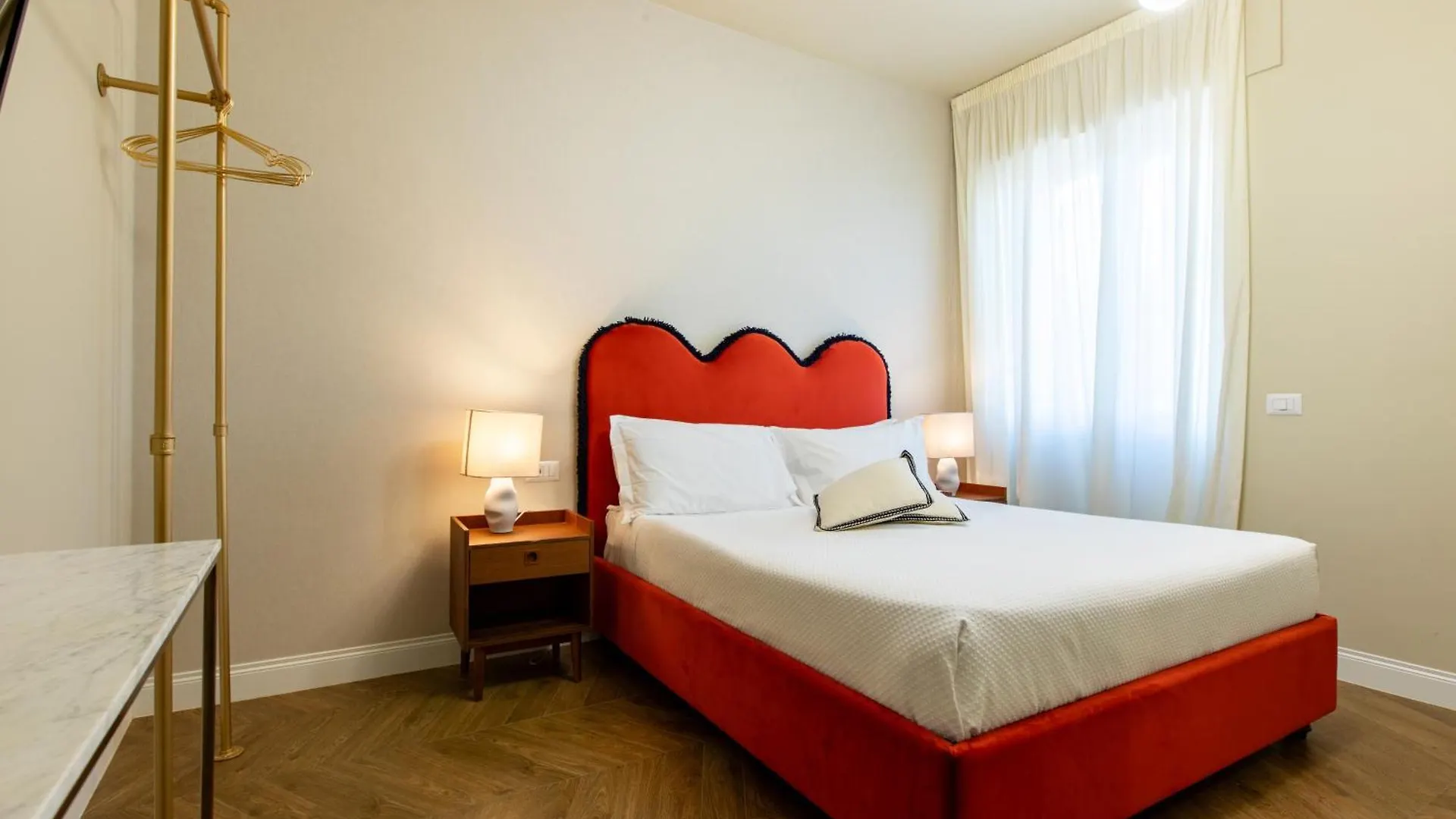 Daplace - Corso Sempione Suites Milão