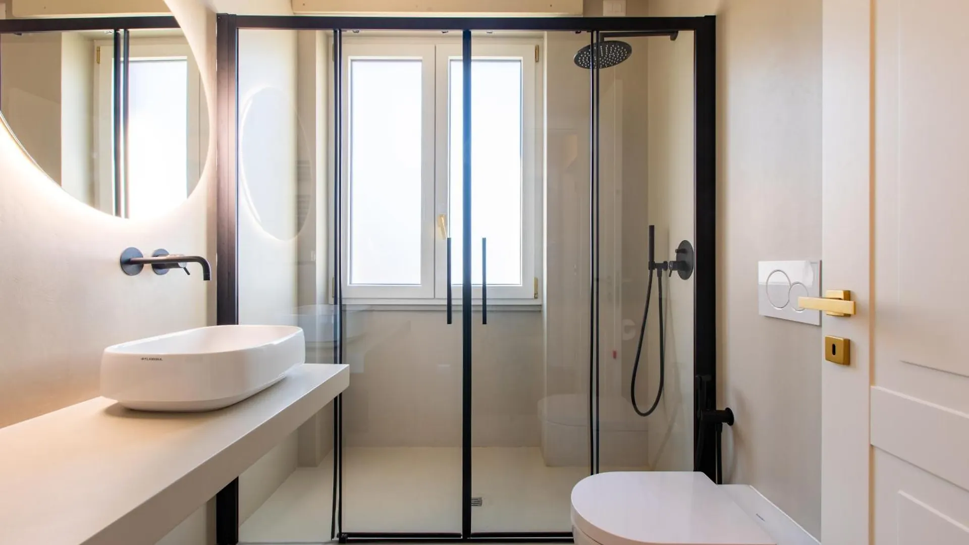 Daplace - Corso Sempione Suites Milão Casa de hóspedes