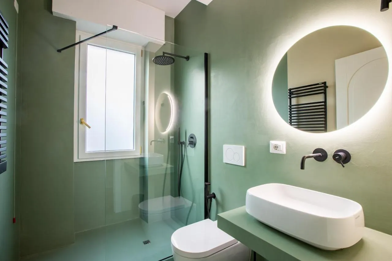 Daplace - Corso Sempione Suites Milan 0*,
